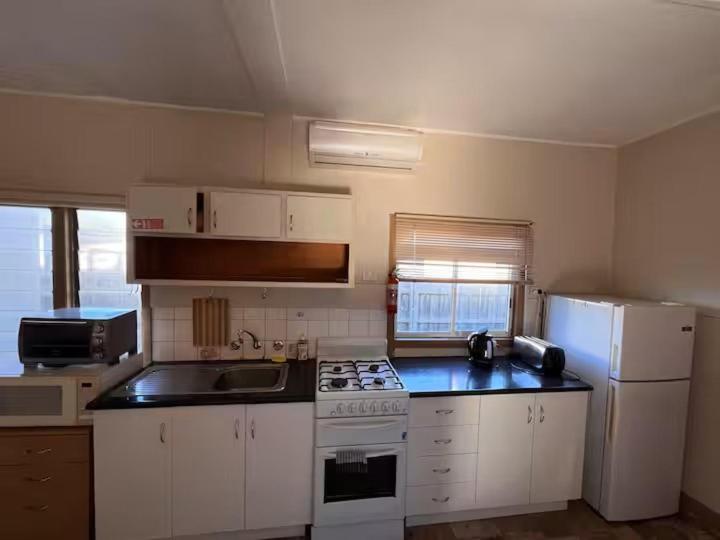 Kickback Cottages เลคส์เอนทรานส์ ภายนอก รูปภาพ