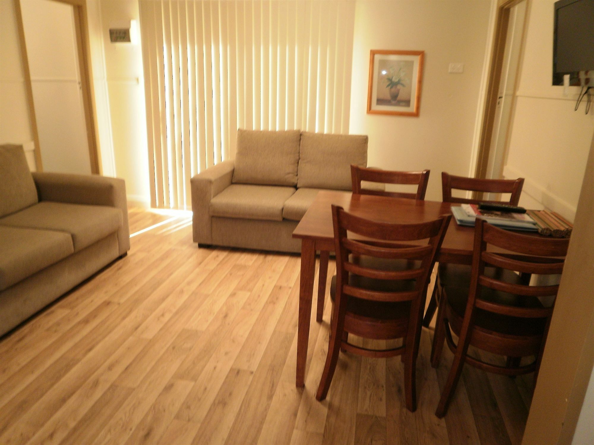 Kickback Cottages เลคส์เอนทรานส์ ภายนอก รูปภาพ