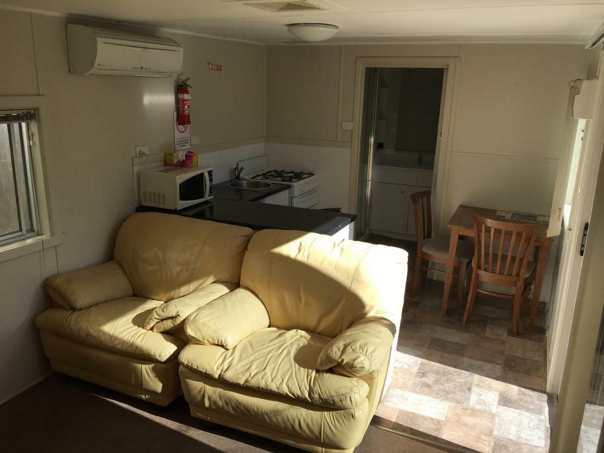 Kickback Cottages เลคส์เอนทรานส์ ภายนอก รูปภาพ